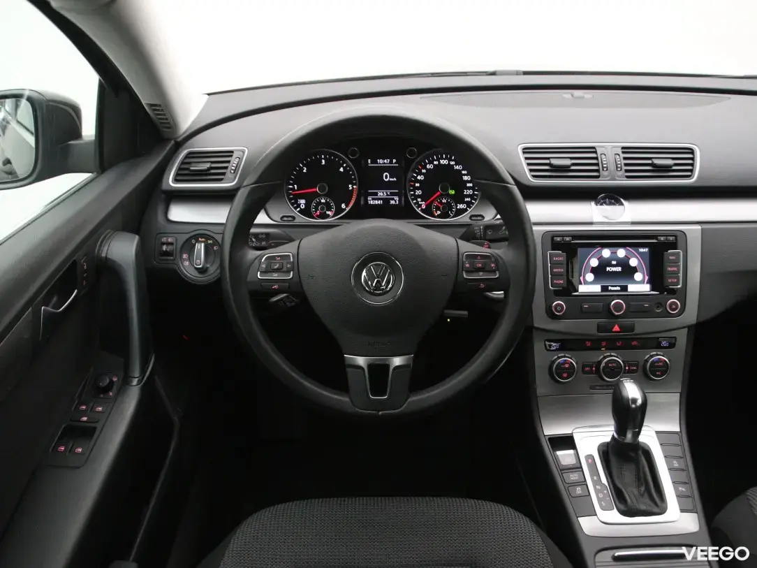 Volkswagen Passat 1.6 77kW