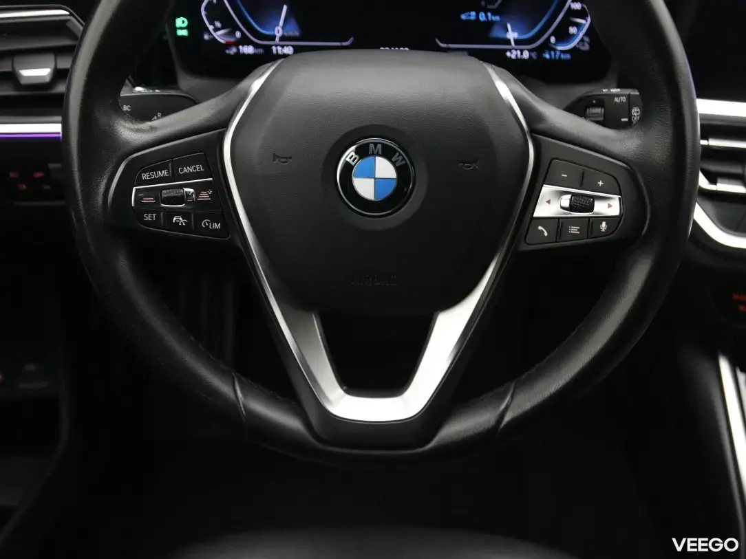 BMW 330 2 135kW