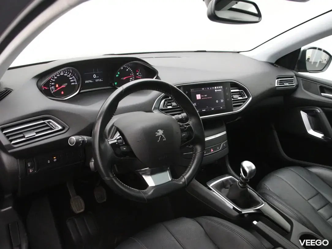 Peugeot 308 1.5 96kW