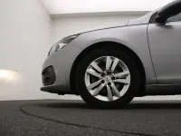 Peugeot 308 1.5 96kW thumbnail