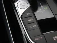 BMW 330 2 135kW thumbnail