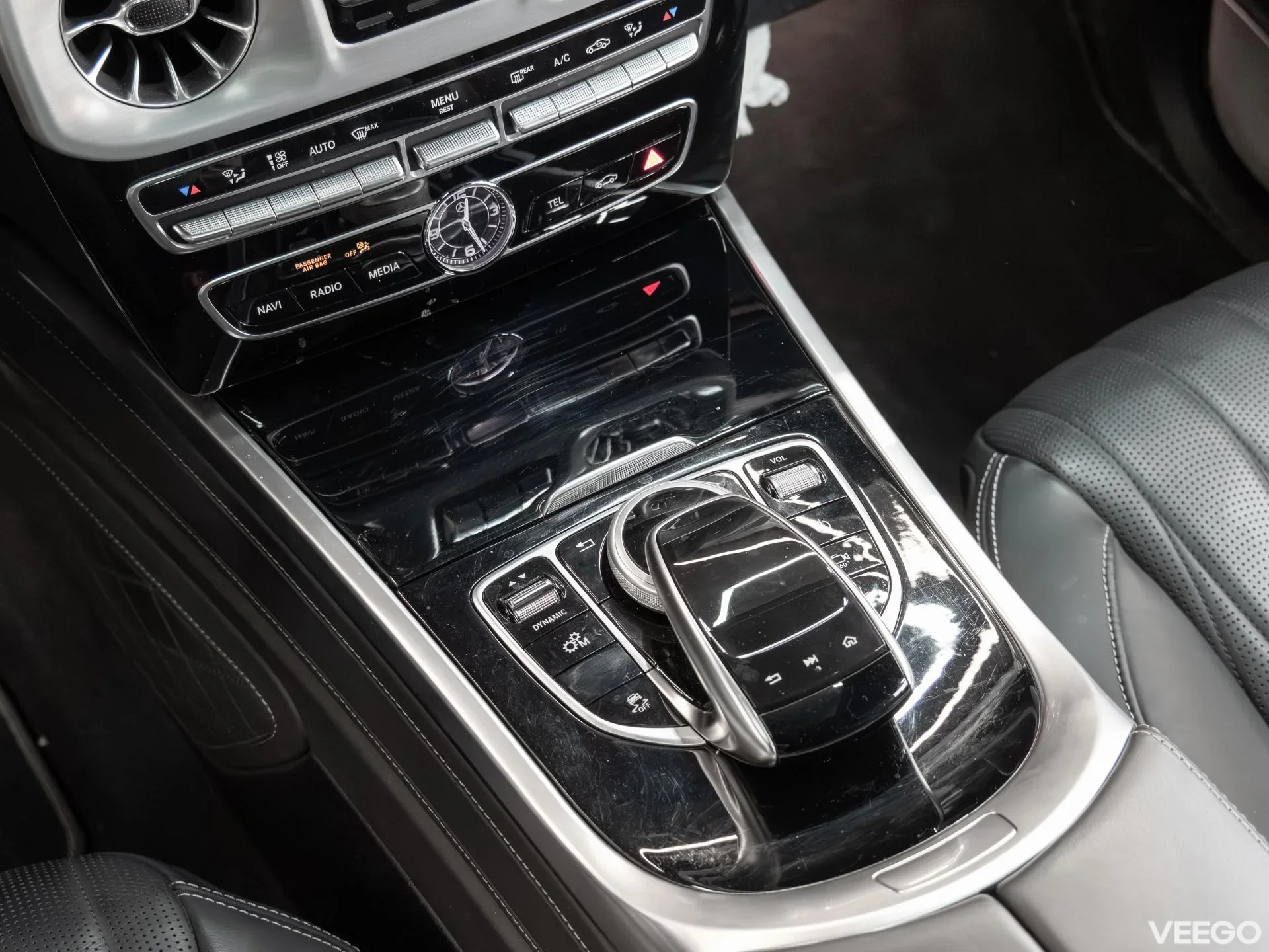 Mercedes-Benz G400 3.0 243kW