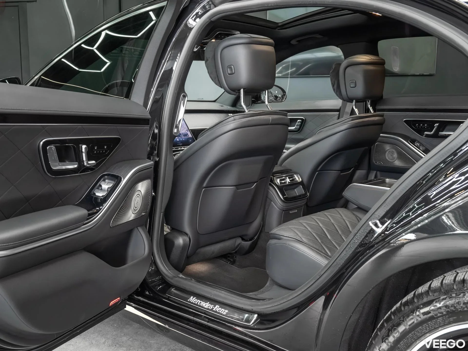 Mercedes-Benz S400 3.0 243kW