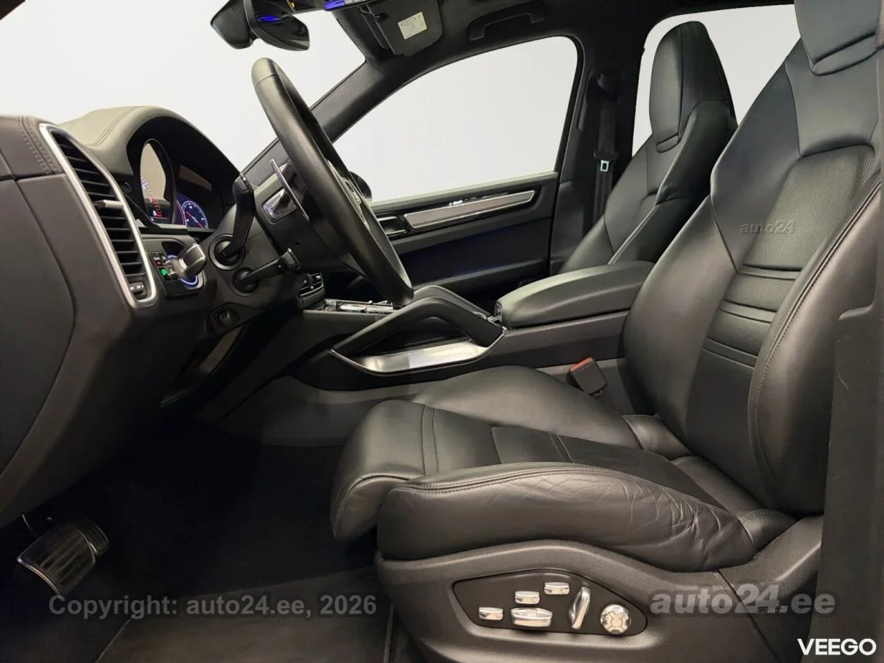 Porsche Cayenne Turbo - 4 404kW