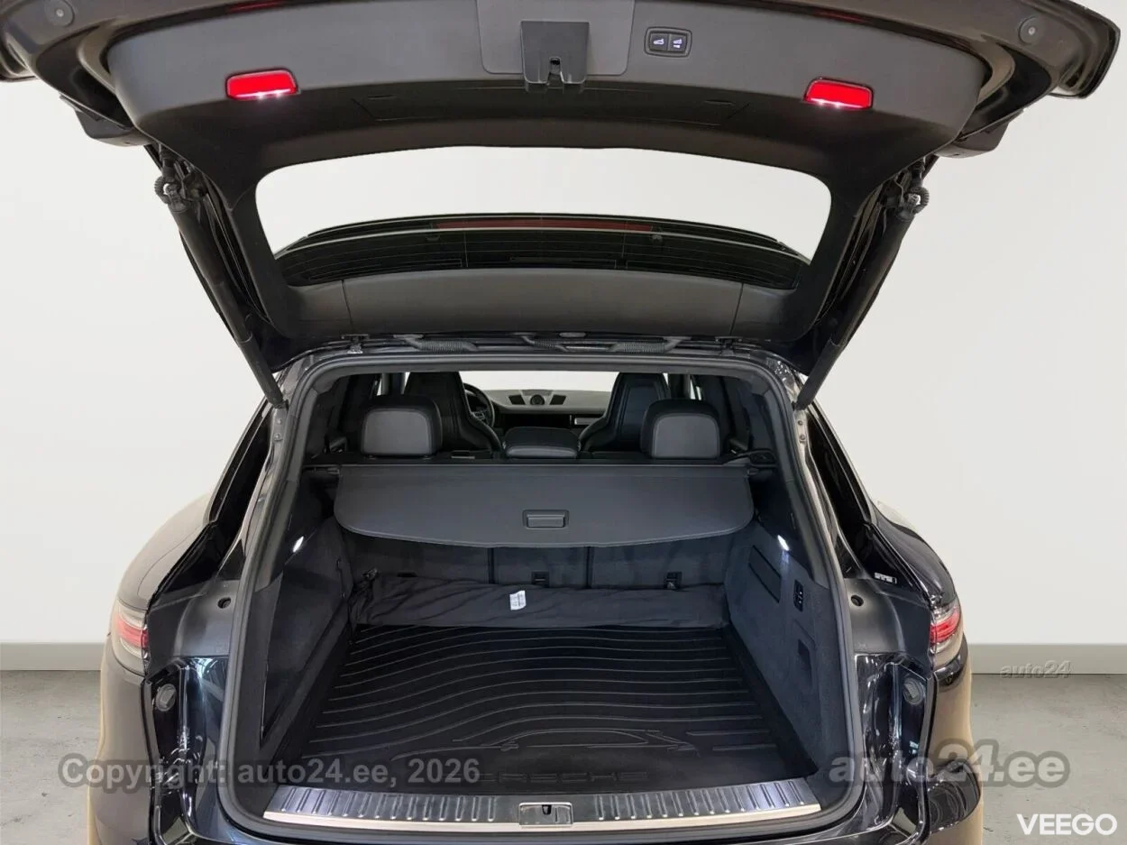 Porsche Cayenne Turbo - 4 404kW