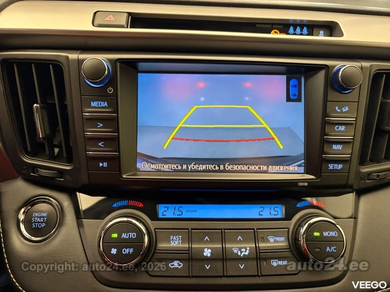 Toyota RAV4 Luxury Plus AWD 2 112kW