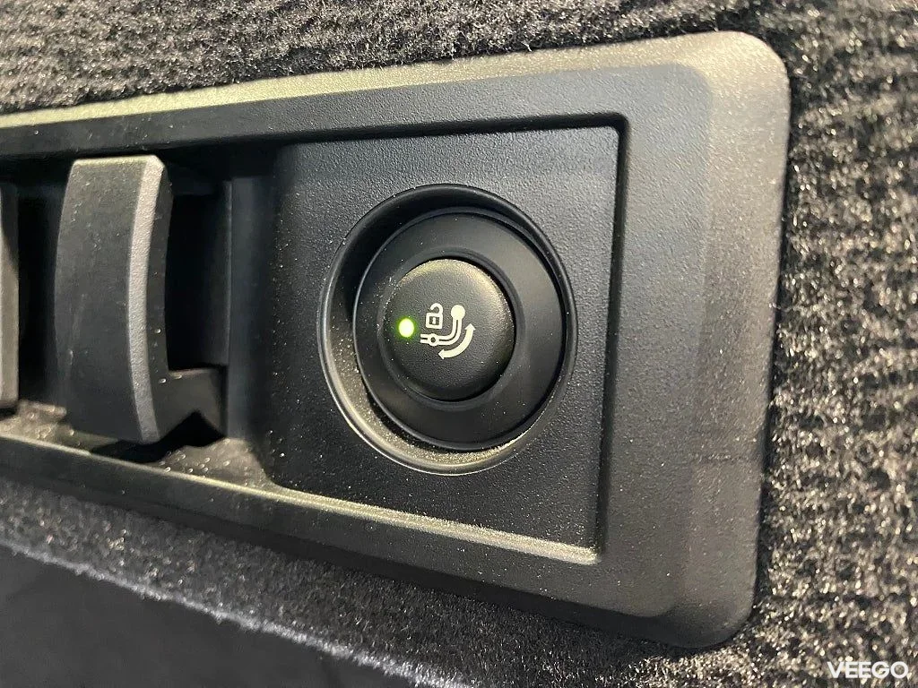 BMW i4 M50 4,95% ränta H/K HUD Keyless AdaptivFarthållare Drag 400kW