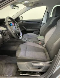 Skoda Octavia Combi Ambition m-Hybrid 1.5 110kW thumbnail