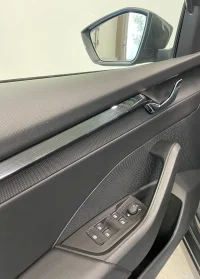 Skoda Octavia Combi Ambition m-Hybrid 1.5 110kW thumbnail
