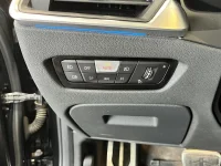 BMW 330 2 135kW thumbnail