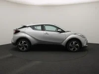 Toyota C-HR 2 135kW thumbnail