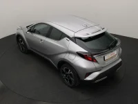 Toyota C-HR 2 135kW thumbnail
