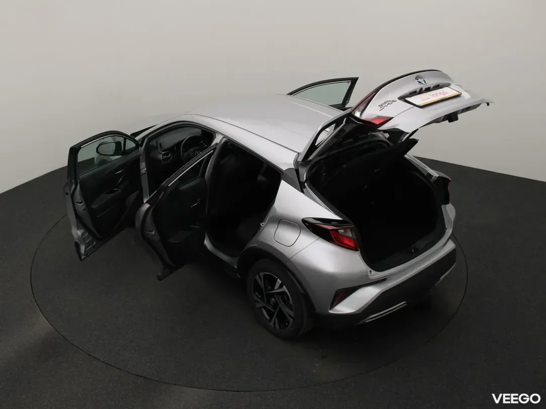 Toyota C-HR 2 135kW