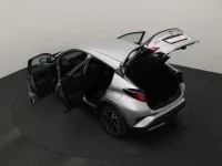 Toyota C-HR 2 135kW thumbnail