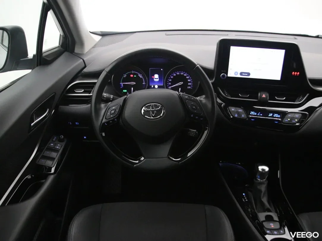 Toyota C-HR 2 135kW