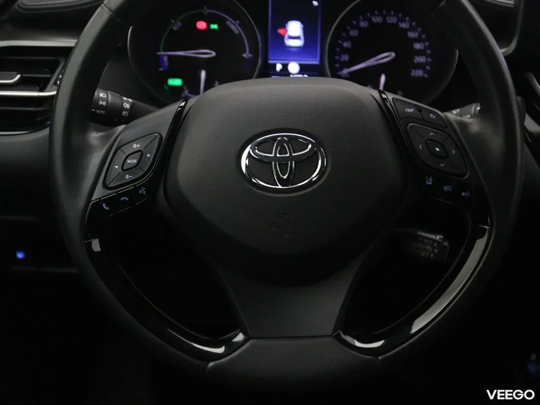 Toyota C-HR 2 135kW