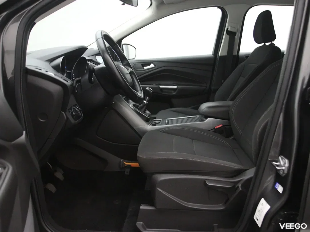Ford Kuga 1.5 88kW