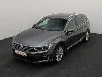 Volkswagen Passat 1.4 160kW thumbnail