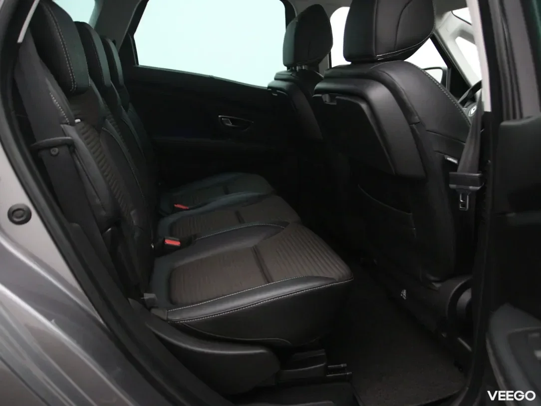 Renault grand-scenic 1.5 81kW