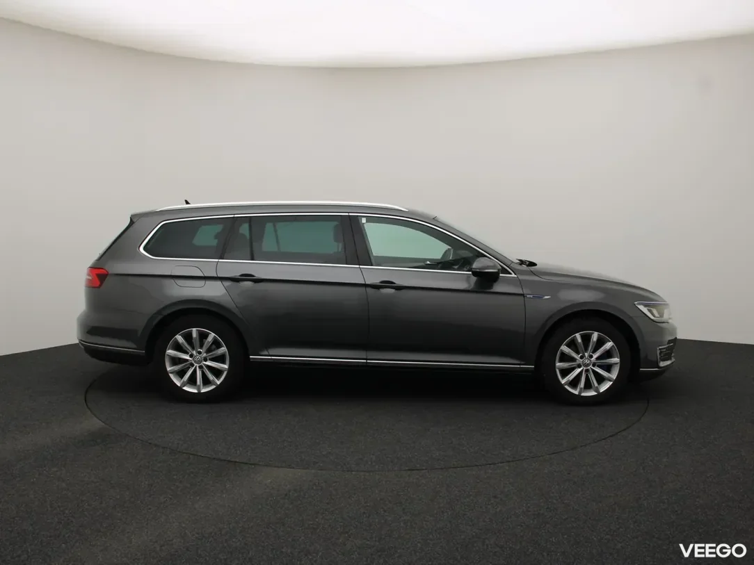 Volkswagen Passat 1.4 160kW