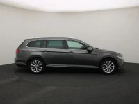 Volkswagen Passat 1.4 160kW thumbnail