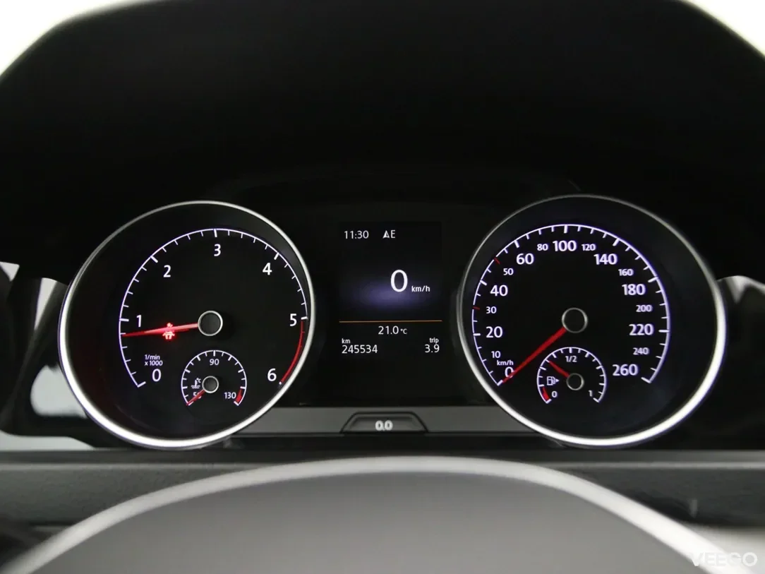 Volkswagen Golf 1.6 81kW