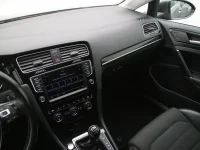 Volkswagen Golf 1.6 81kW thumbnail