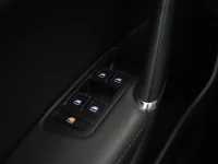 Volkswagen Golf 1.6 81kW thumbnail