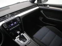 Volkswagen Passat 1.4 160kW thumbnail