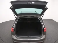Volkswagen Golf 1.6 81kW thumbnail