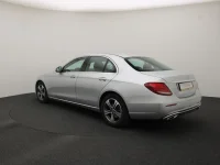 Mercedes-Benz E220 2 143kW thumbnail