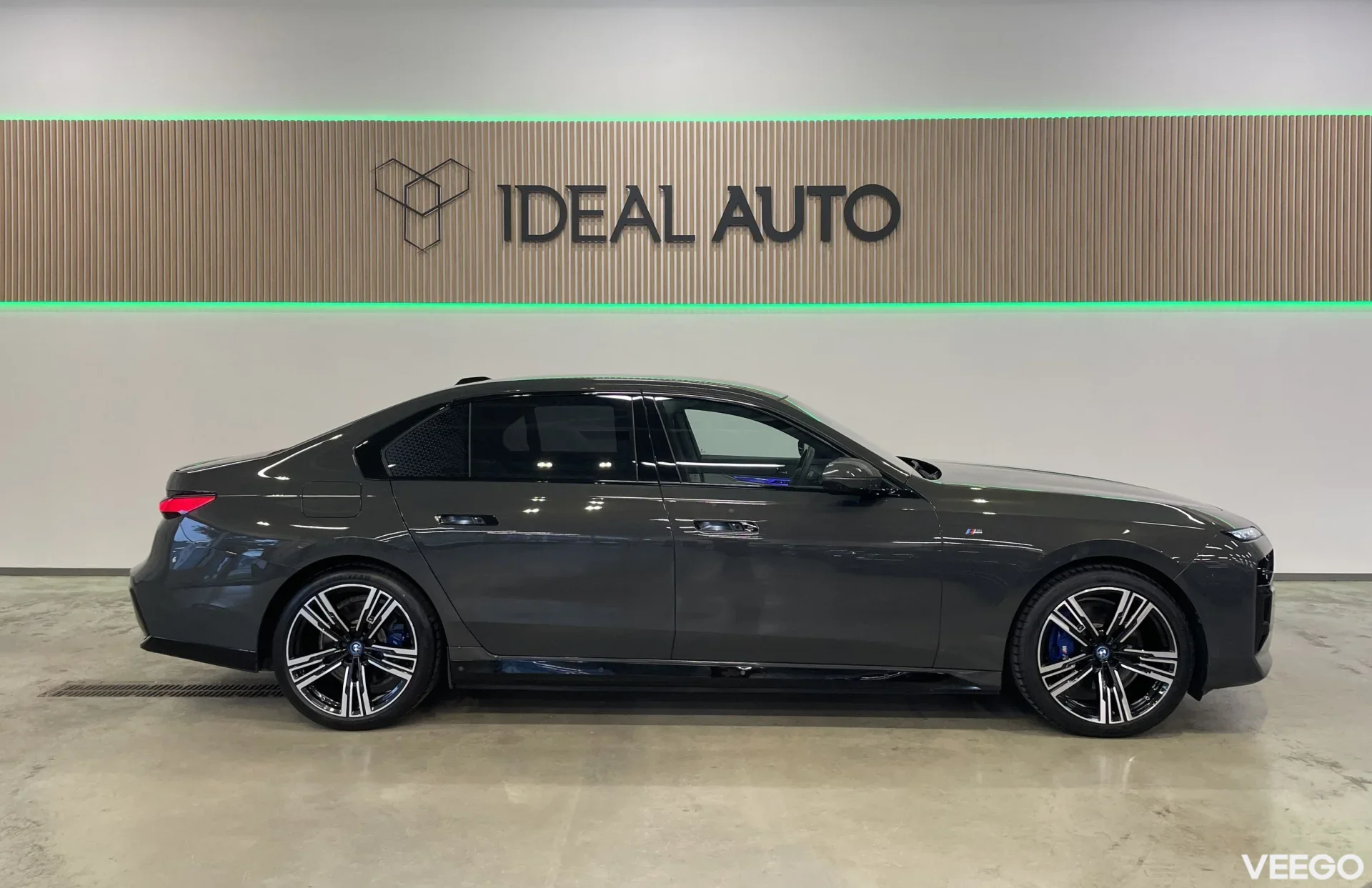 BMW i7 xDrive60 M-Sportpakett Pro Individual 400kW