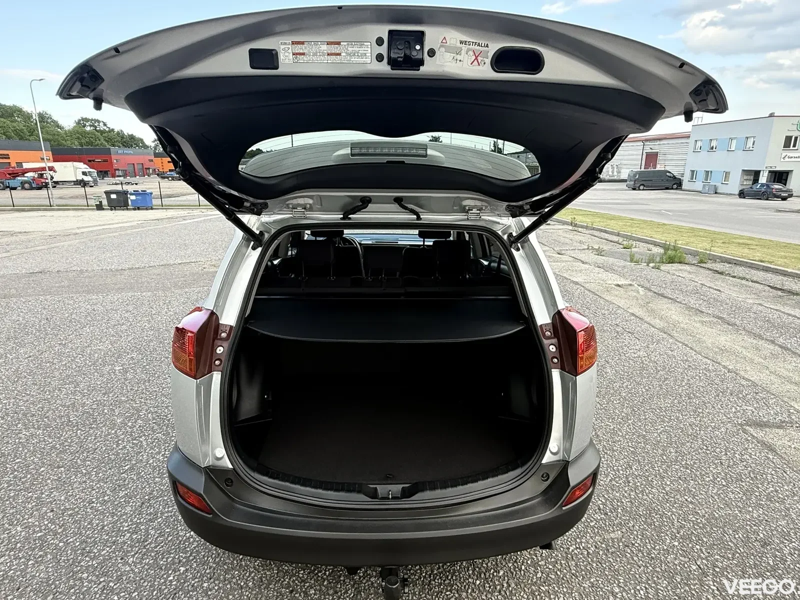 Toyota RAV4 AWD 4x4 Comfort 2.2 110kW