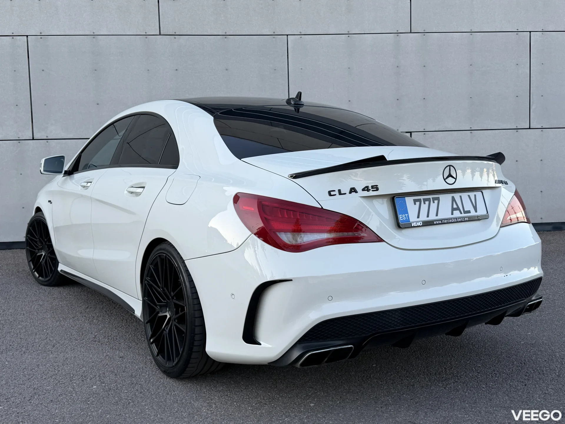 Mercedes-Benz CLA45 AMG 2.0 265kW