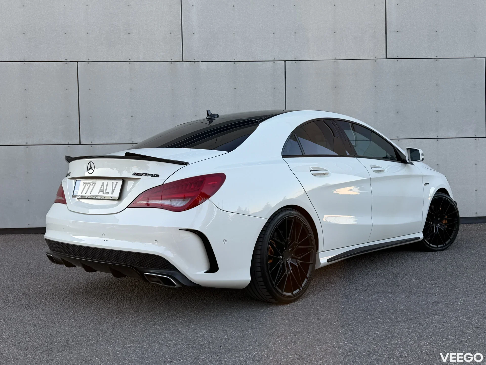 Mercedes-Benz CLA45 AMG 2.0 265kW