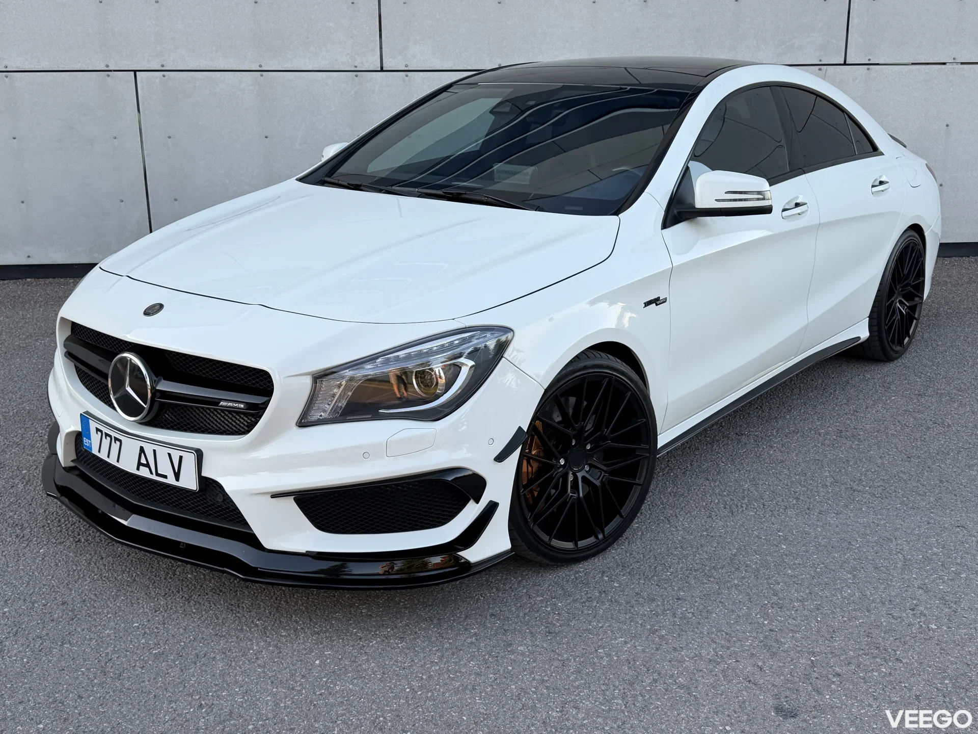 Mercedes-Benz CLA45 AMG 2.0 265kW