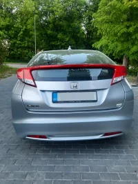 Honda Civic 1.3 73kW thumbnail