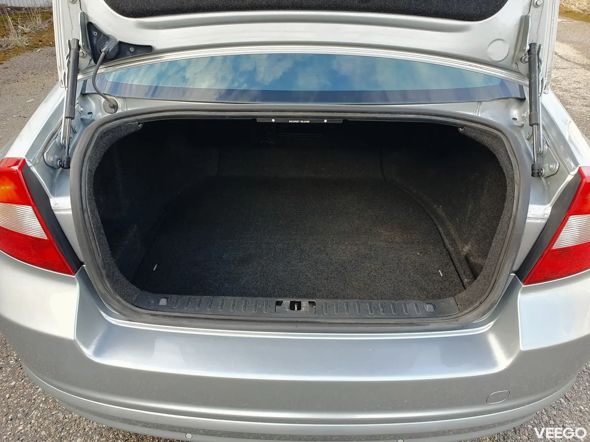 Volvo S80 2.5 147kW