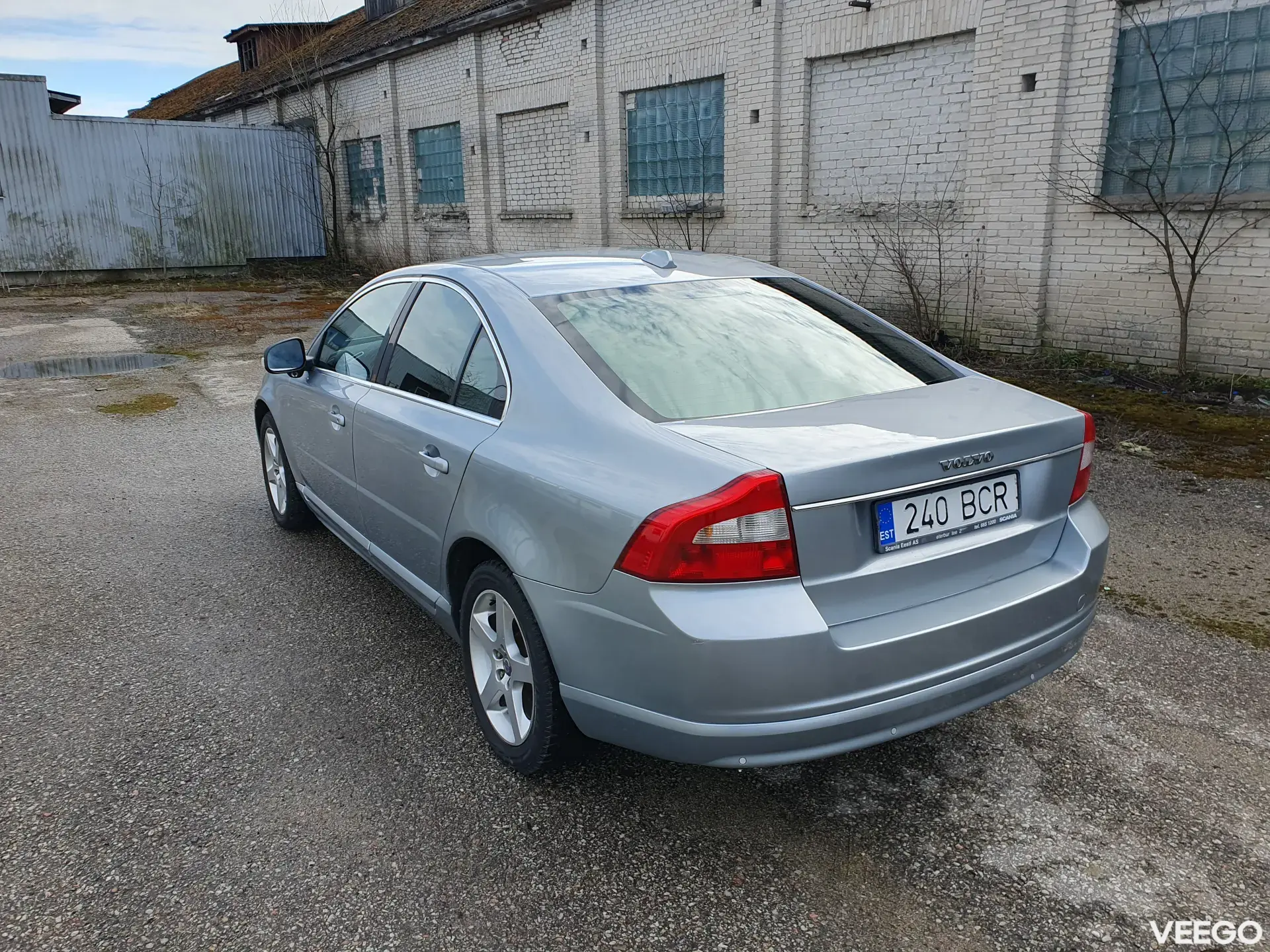 Volvo S80 2.5 147kW
