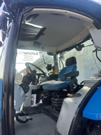 New Holland T6030