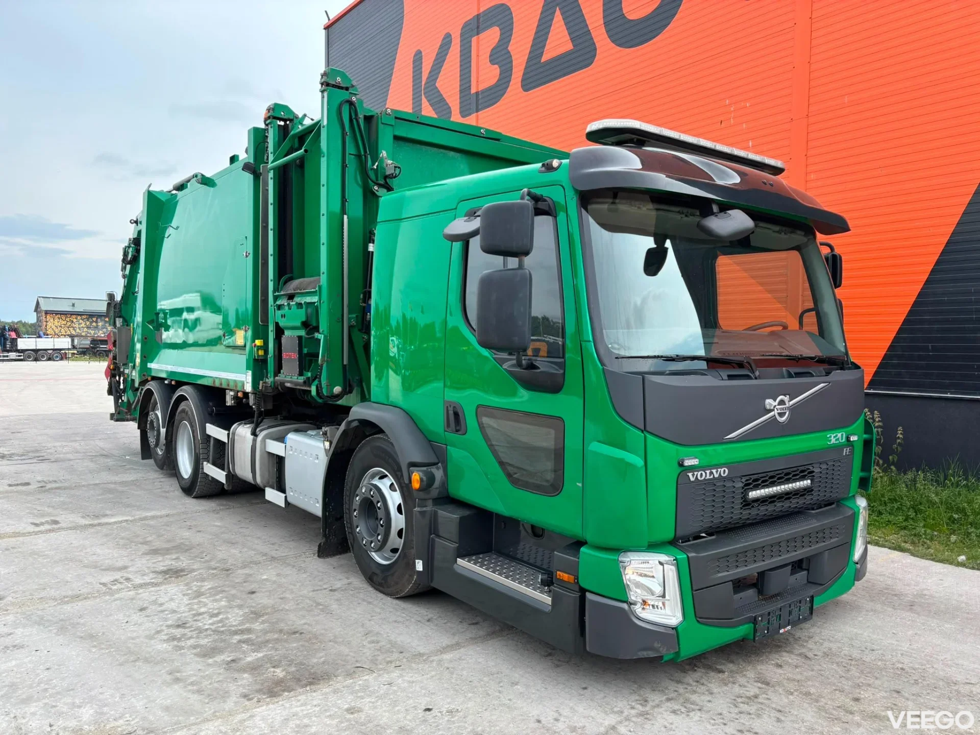 Volvo FE JOAB ANACONDA HD 15,4 m3 / JOAB BINLIFT WL100 320kW