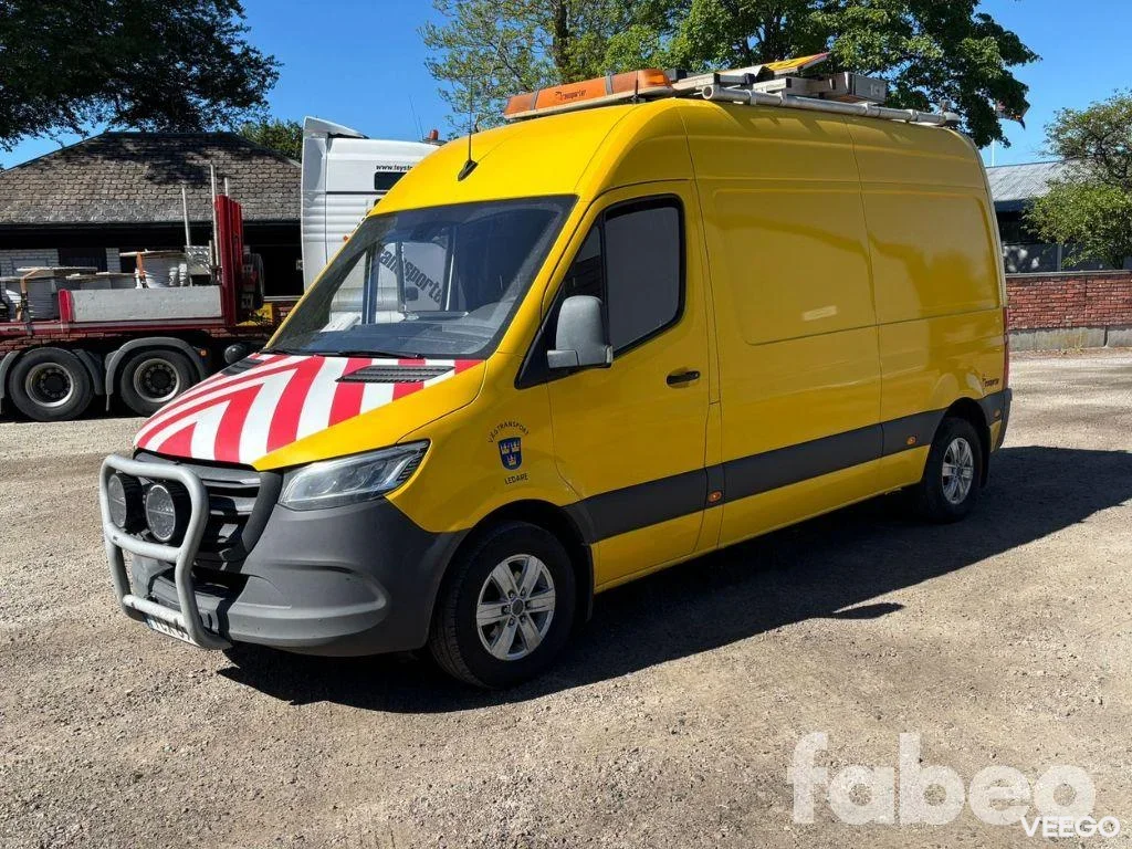 Mercedes-Benz Sprinter Vägtransportbil (132726) 84kW