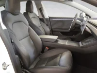 Tesla Model 3 Long Range Dual Motor AWD 0kW thumbnail
