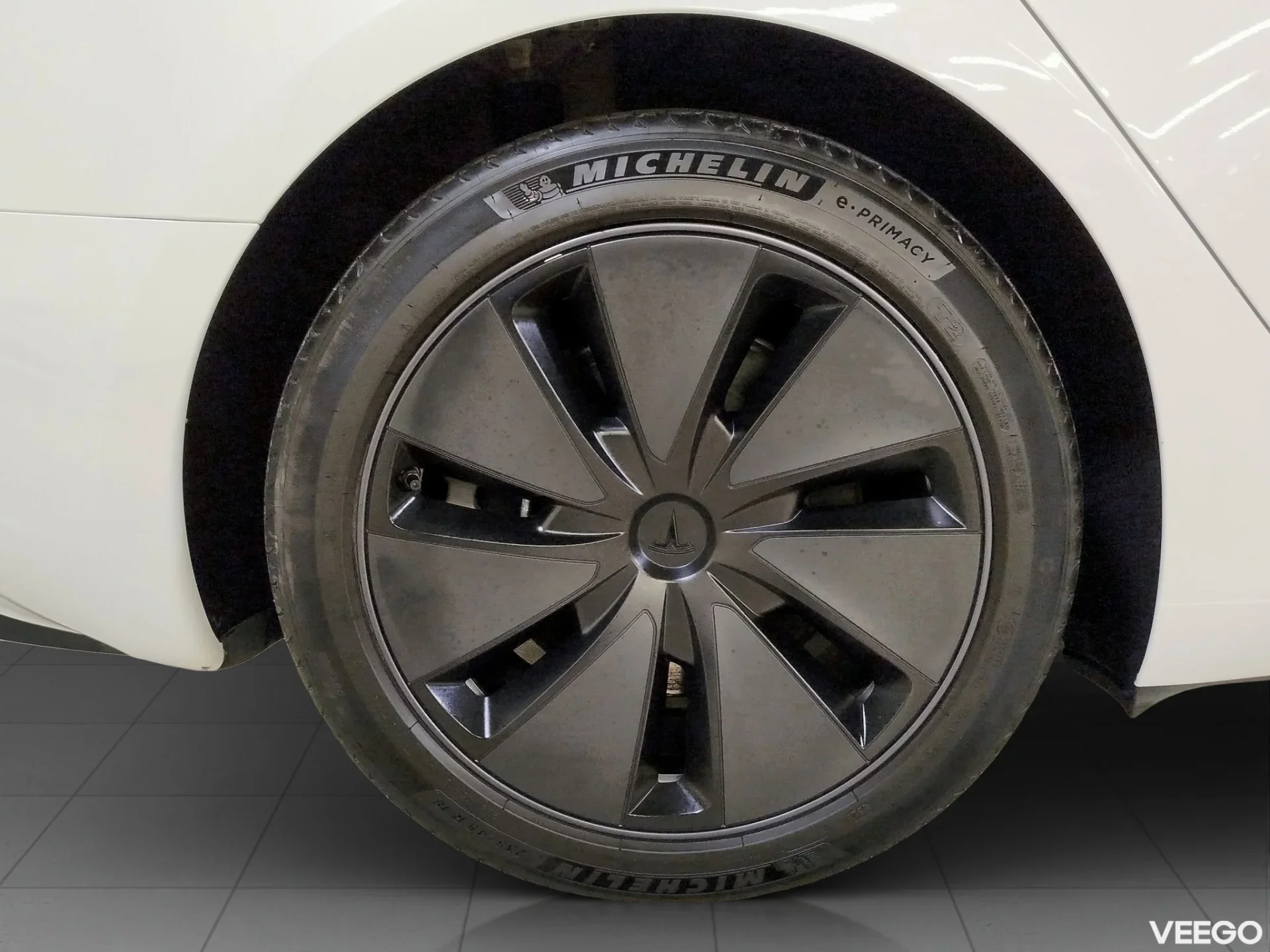 Tesla Model 3 Long Range Dual Motor AWD 0kW