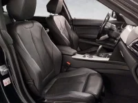 BMW 320 - 135kW thumbnail