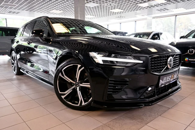 Image of Volvo V60 AWD T6 H&K HUD DARK PLUS XENIUM INTELLI SAFE PRO 2 293kW