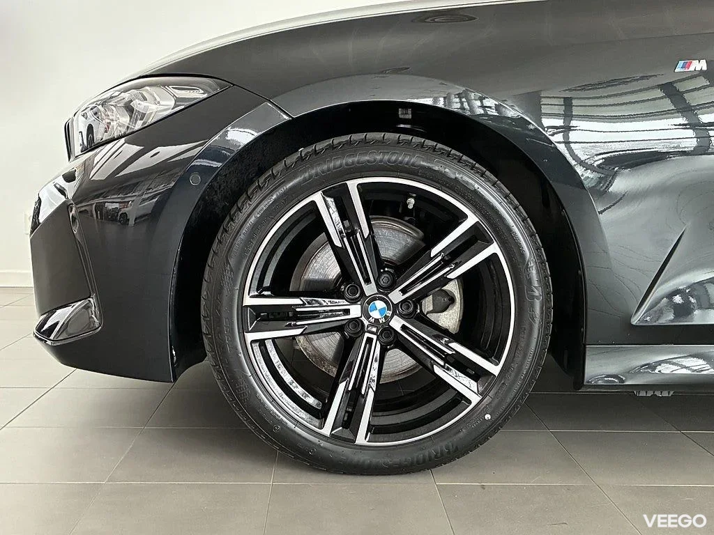 BMW 320 d xDrive Touring 4,95 ränta M Sport Värmare Drag HiFi 0kW