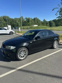 BMW 123 123d 2.0 190kW thumbnail