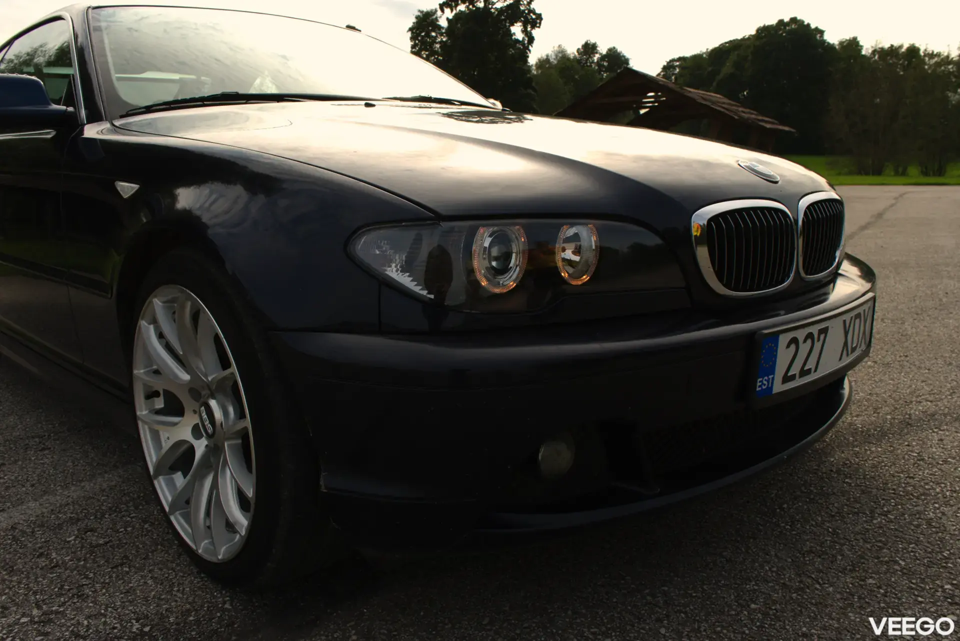 BMW 325 2.5 141kW