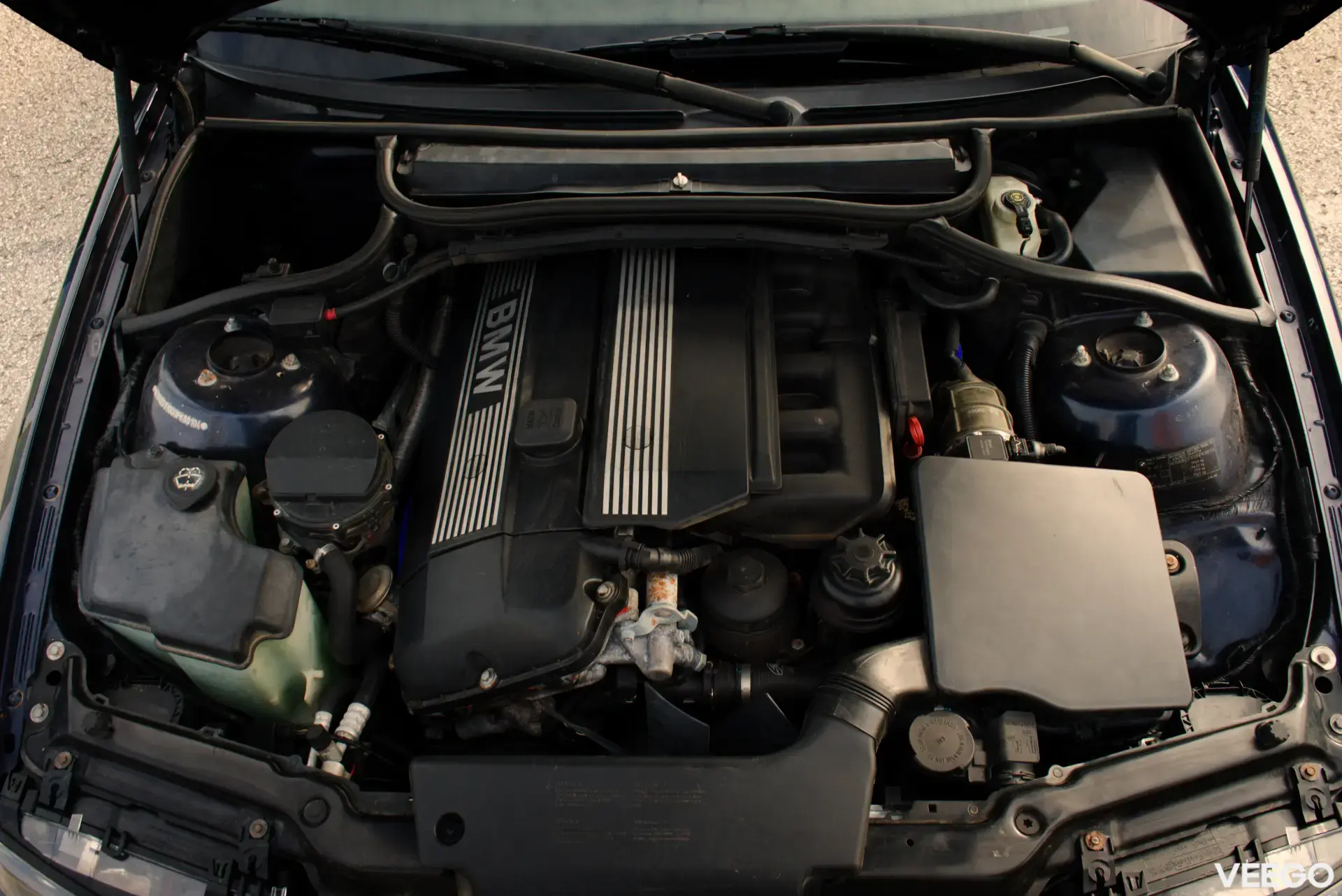 BMW 325 2.5 141kW